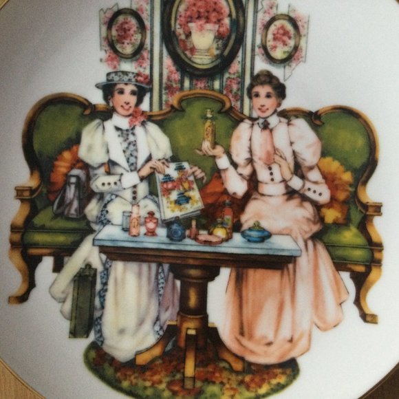 AVON president's club award collector plates "Personal Service" 2011-2012 8.5" - Picture 3 of 6